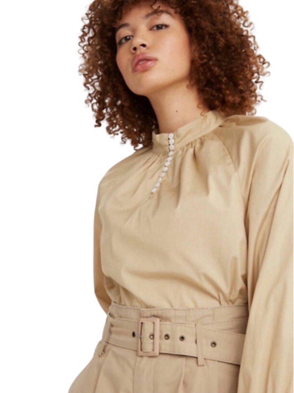 Levi’s Gillian Tan Mock Neck Blouse M retro Victorian oversized neutral beige
